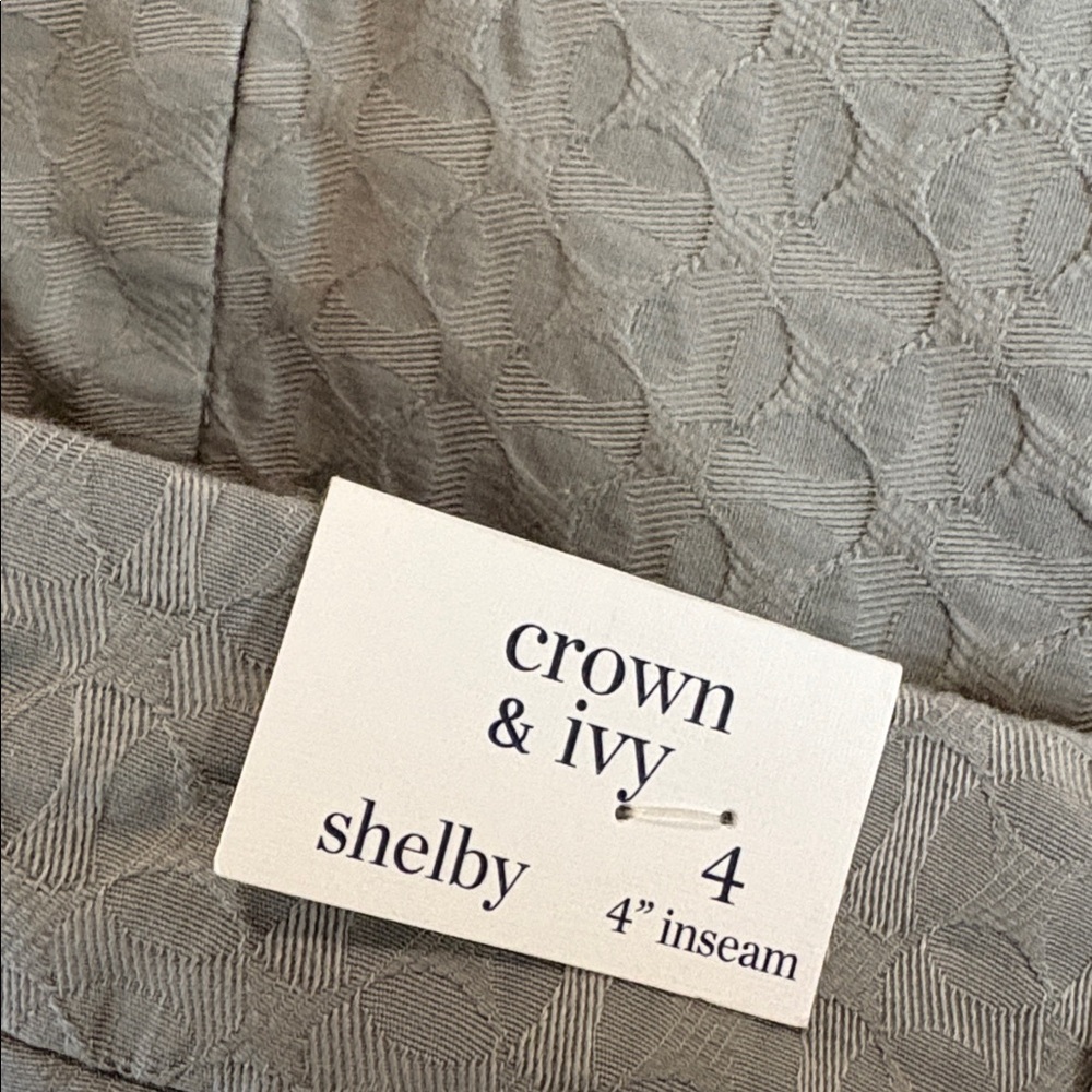 Crown and Ivy shorts Grey Shelby Short 4” inseam stretch NWT size 4 - Picture 5 of 12